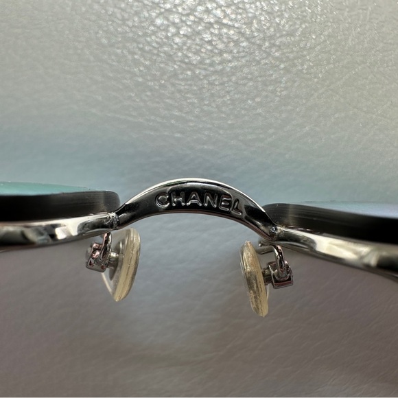 CHANEL Y2K Era 4095-B Sunglasses - Picture 11 of 11